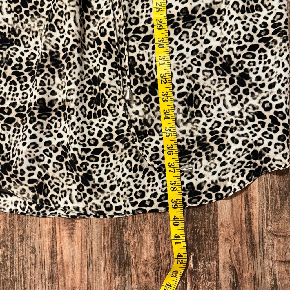 Vince Camuto Beige and Black Leopard Print Midi Dress - Picture 10 of 11